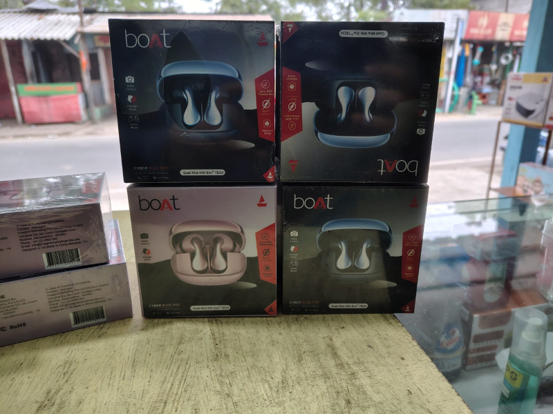 boat erbuds-https://i-media.vyaparify.com/vcards/products/306811/product_1767012044_695276cc21e55.jpeg Image