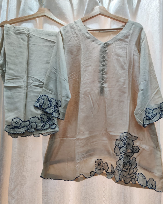 Cord sets-https://i-media.vyaparify.com/vcards/products/307031/product_1767854727_695f5287492b0.jpeg Image