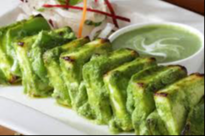 HARYALI PANEER TIKKA-https://i-media.vyaparify.com/vcards/products/307242/product_1768049746_69624c52aa3ba.jpeg Image