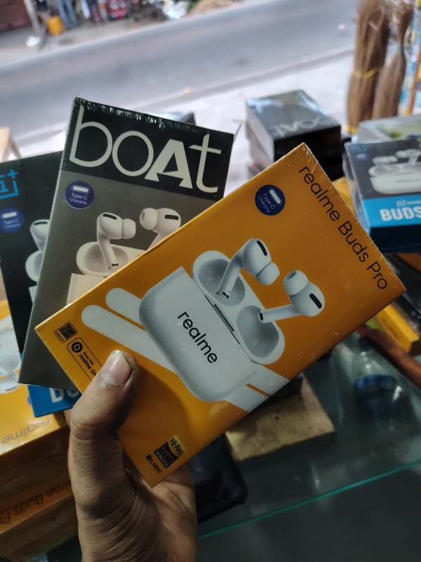 BOAT ERBUDS COPY-https://i-media.vyaparify.com/vcards/products/307673/product_1768570276_696a3da403cad.jpeg Image