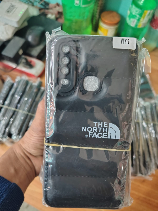 PUFF CASE MIX PRINT-https://i-media.vyaparify.com/vcards/products/307736/product_1768809286_696de34633283.jpeg Image