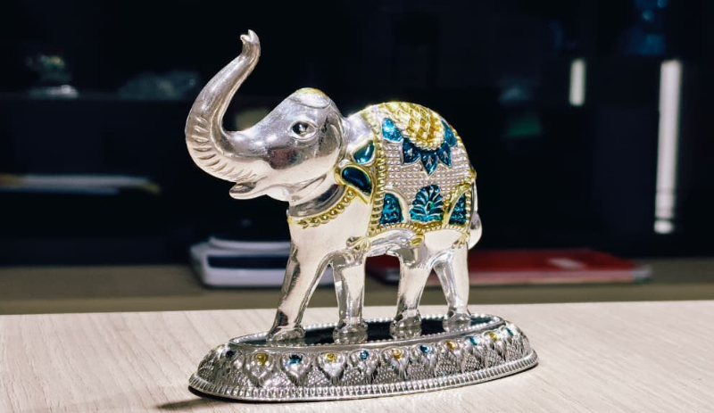 SILVER ELEPHANT(HATHI)-https://i-media.vyaparify.com/vcards/products/307843/product_1768915180_696f80ecd8de7.jpeg Image