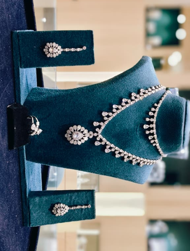 SILVER NECKLACE SET-https://i-media.vyaparify.com/vcards/products/307851/product_1768919100_696f903cc53ee.jpeg Image