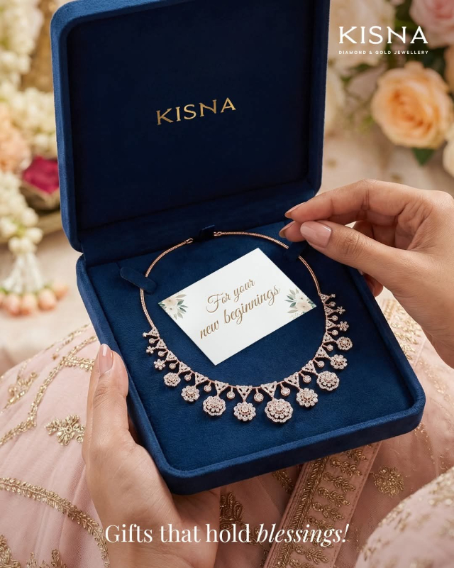 Yellow gold with Diamond jewellery Kisna Diamond And Jewellery Indore, Madhya Pradesh 452001, India