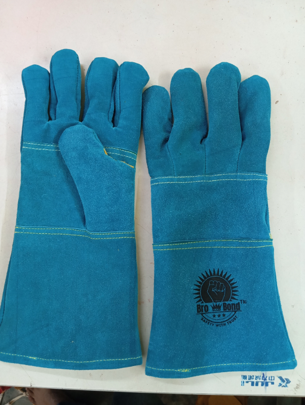 Welding Gloves-https://i-media.vyaparify.com/vcards/products/307949/product_1769005721_6970e299b4eaa.jpeg Image