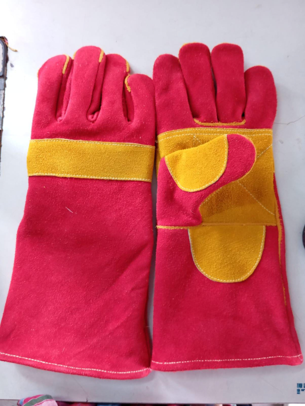 14" welding gloves-https://i-media.vyaparify.com/vcards/products/307951/product_1769053066_69719b8adf827.jpeg Image