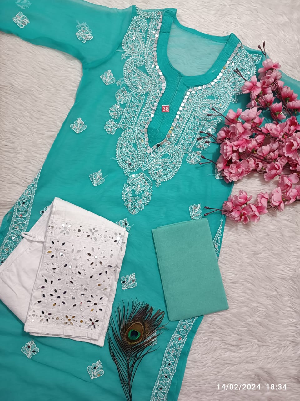 Lucknowi Georgette Chikankari Kurti And Pant Set-https://i-media.vyaparify.com/vcards/products/30854/Lucknowi-Georgette-Chikankari-Kurti-And-Pant-Set.jpg Image