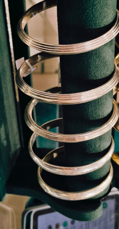 GEN'S KADA-https://i-media.vyaparify.com/vcards/products/308827/product_1770709476_698ae1e41d065.jpeg Image