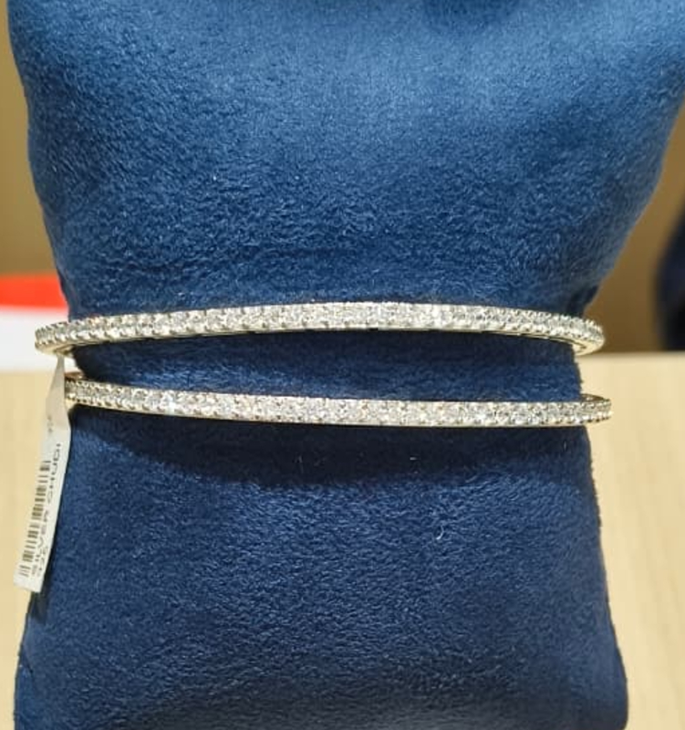 Silver Chudi (Bangle)-https://i-media.vyaparify.com/vcards/products/308880/product_1770789312_698c19c045cde.jpeg Image