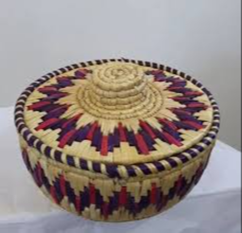 Product Box (moonj)-https://i-media.vyaparify.com/vcards/products/309219/product_1771421877_6995c0b5c56c6.jpeg Image