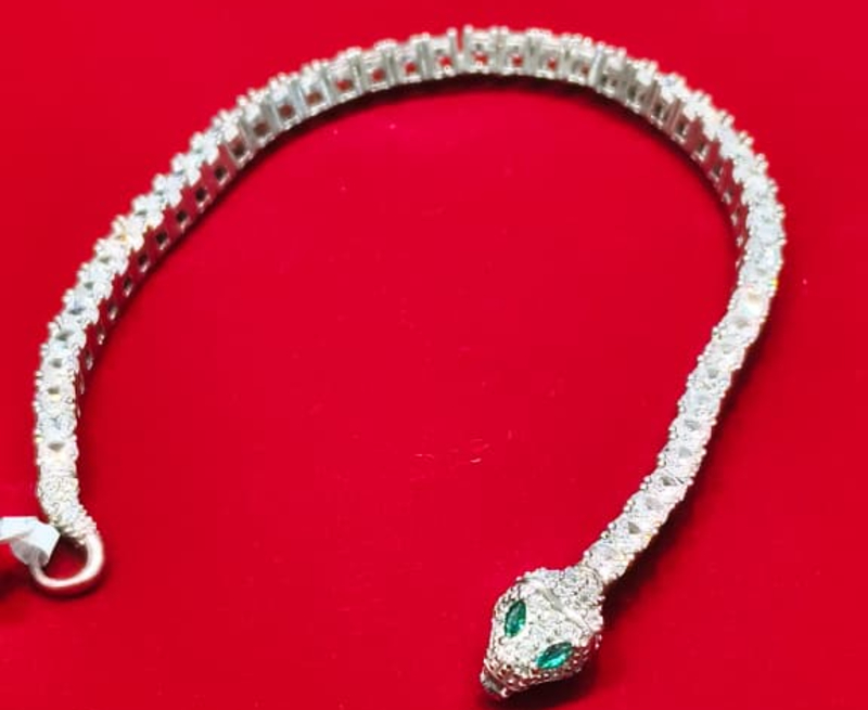 Bracelet SILVER 925-https://i-media.vyaparify.com/vcards/products/309285/product_1771502199_6996fa77b923a.jpeg Image