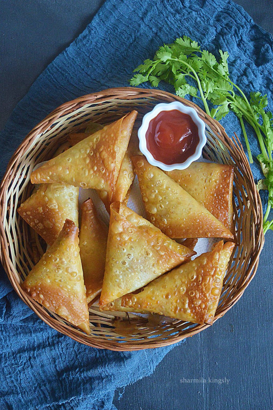 Chicken samosa cocktail frozen Bazarone India Private Limited 