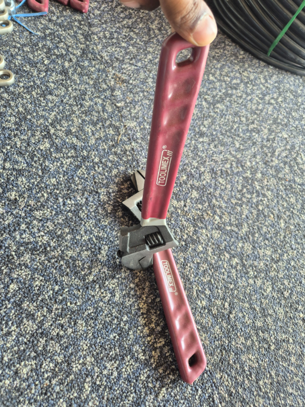 Toolimex Sliding Wrench!-https://i-media.vyaparify.com/vcards/products/310837/product_1772858486_69abac7682e51.jpeg Image