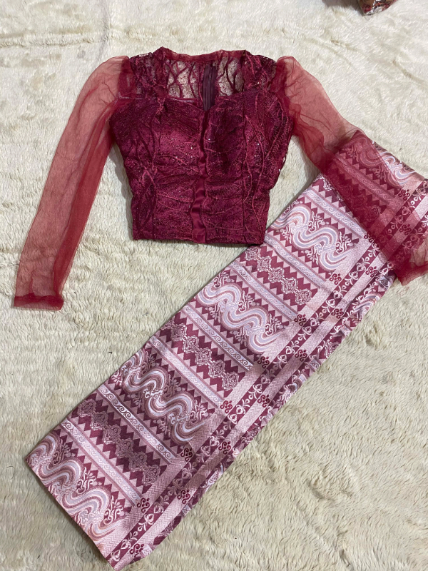 Myanmar Traditional Dress-https://i-media.vyaparify.com/vcards/products/311041/product_1773231925_69b15f35245ae.jpeg Image