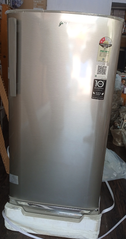 Godrej refrigerator 2 star-https://i-media.vyaparify.com/vcards/products/311046/product_1773286430_69b2341eca551.jpeg Image