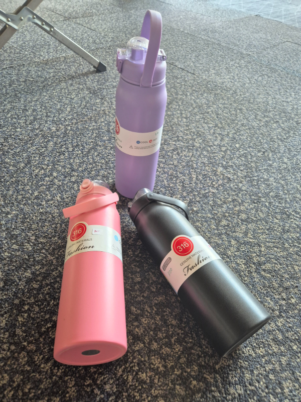 Hot and cold water bottle-https://i-media.vyaparify.com/vcards/products/311295/product_1773574217_69b69849e506a.jpeg Image