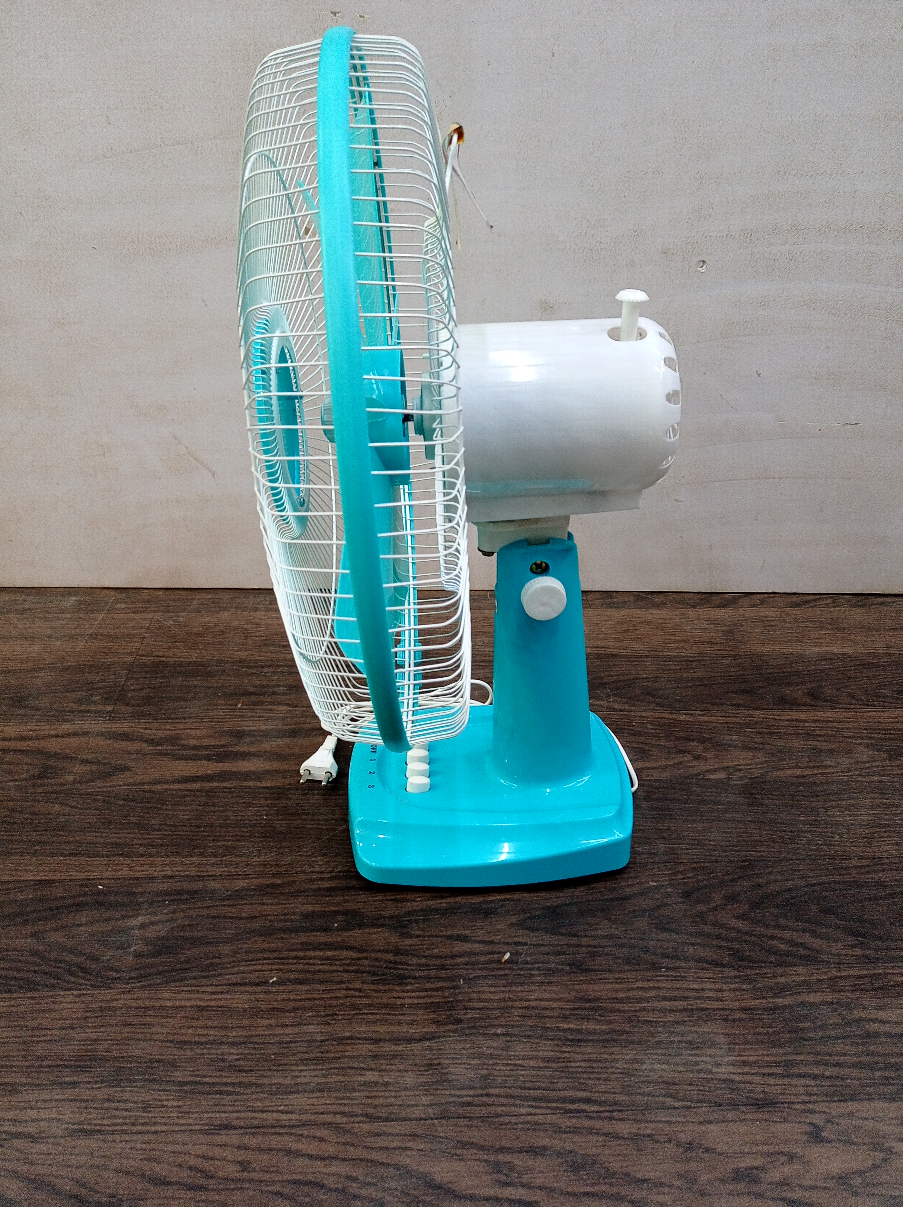 Table fan-https://i-media.vyaparify.com/vcards/products/312385/product_1775482228_69d3b574ddacd.jpg Image