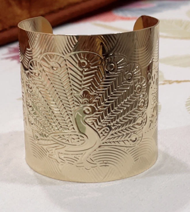 Anti tarnish Peacock bracelet-https://i-media.vyaparify.com/vcards/products/312820/product_1775980702_69db509e6b861.jpeg Image