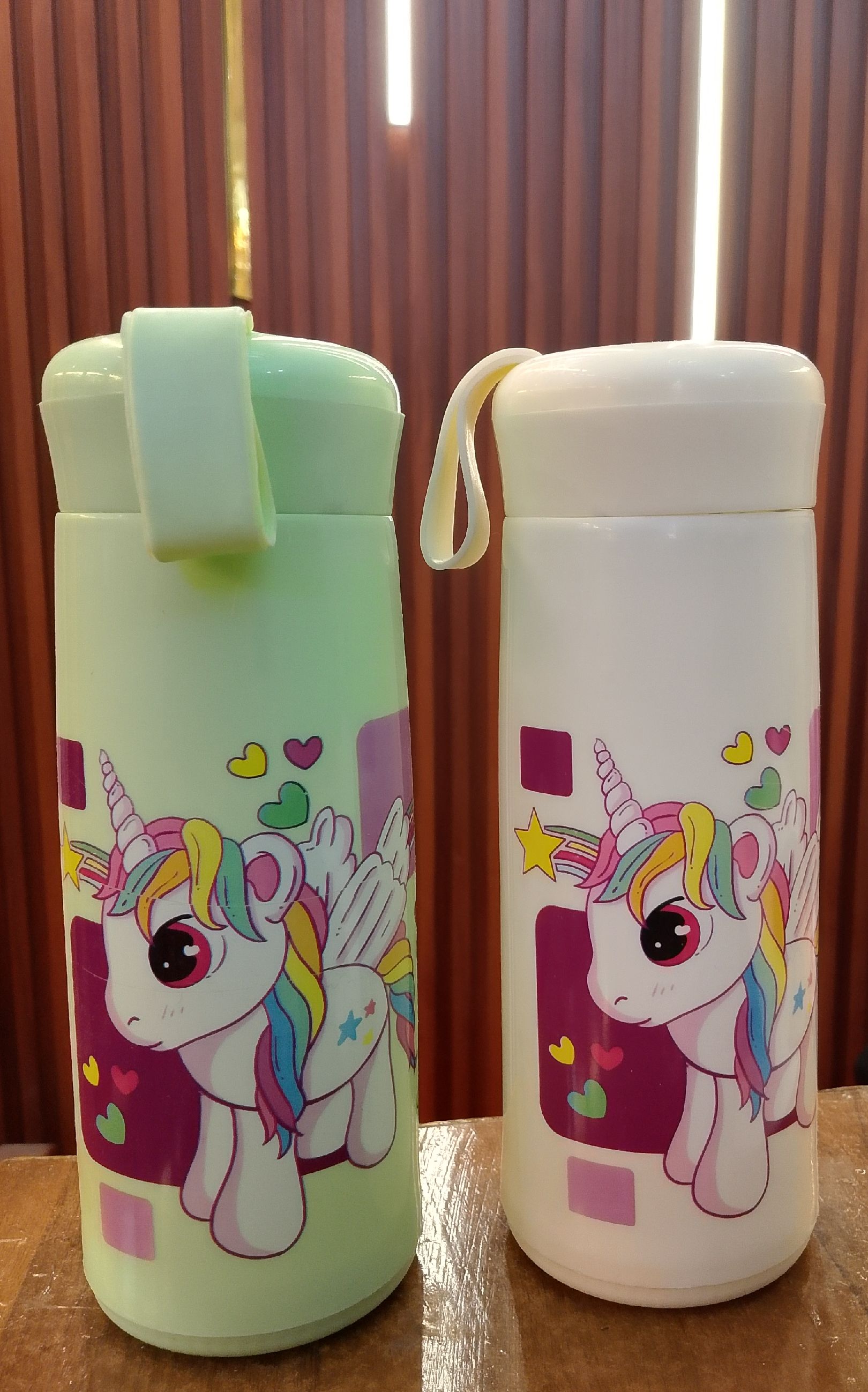 Unicorn Glass nice Bottle-https://i-media.vyaparify.com/vcards/products/312985/product_1776177600_69de51c092175.jpg Image