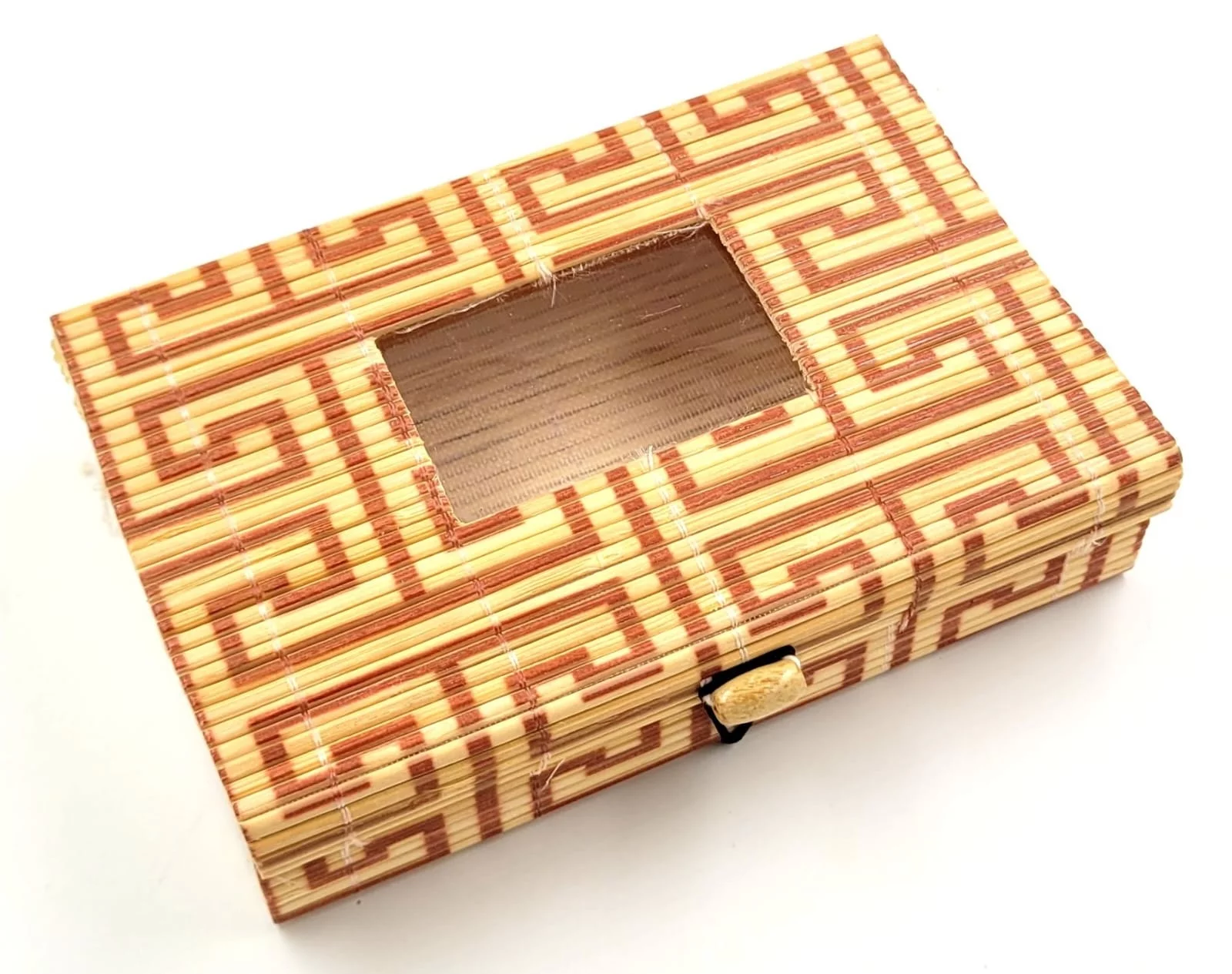 Gift Hamper Empty Box-https://i-media.vyaparify.com/vcards/products/313414/product_1777126551_69eccc974e190.webp Image