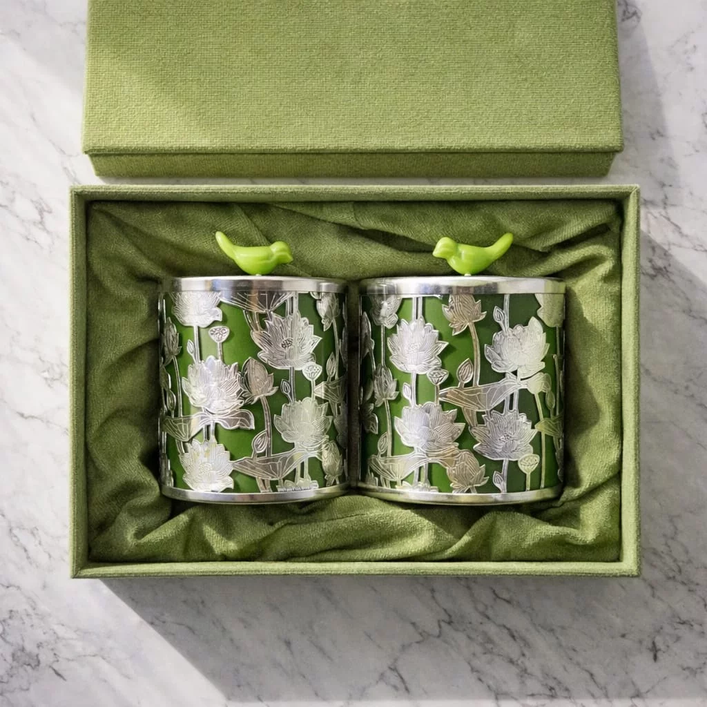 Elegant Aura Fruit & Decor Bowl-https://i-media.vyaparify.com/vcards/products/313430/product_1777280792_69ef27187080a.webp Image