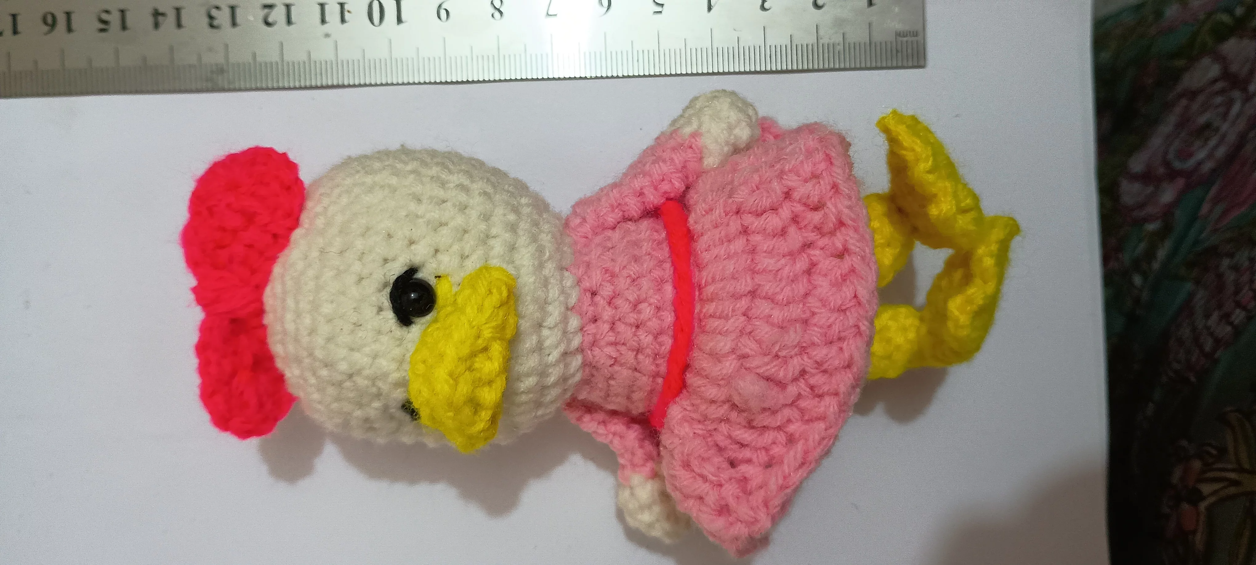 Daisy duck bag charm keychain car dangler-https://i-media.vyaparify.com/vcards/products/313867/product_1778591700_6a0327d4d97ec.webp Image