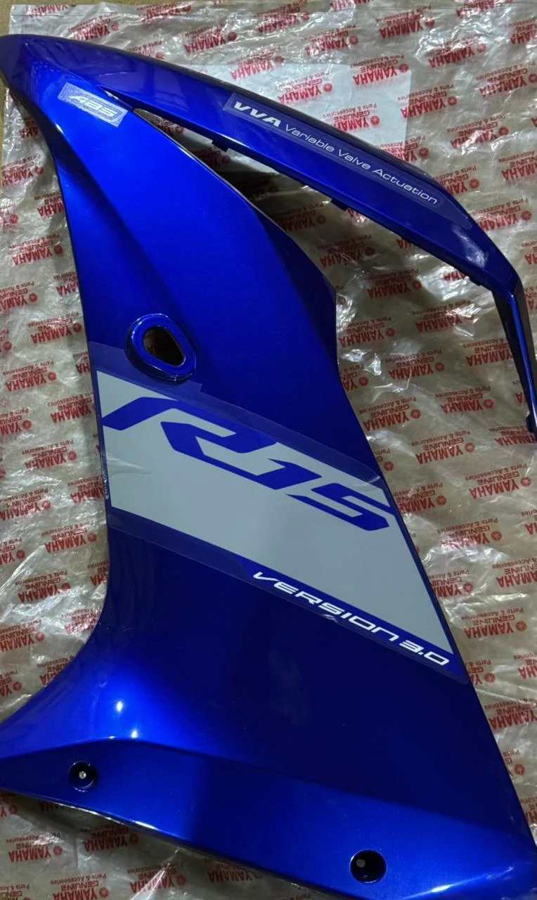 Yamaha R15 V3 Left Comp Panel Blue-https://i-media.vyaparify.com/vcards/products/314211/product_1779450444_6a10424ccd4cc.webp Image