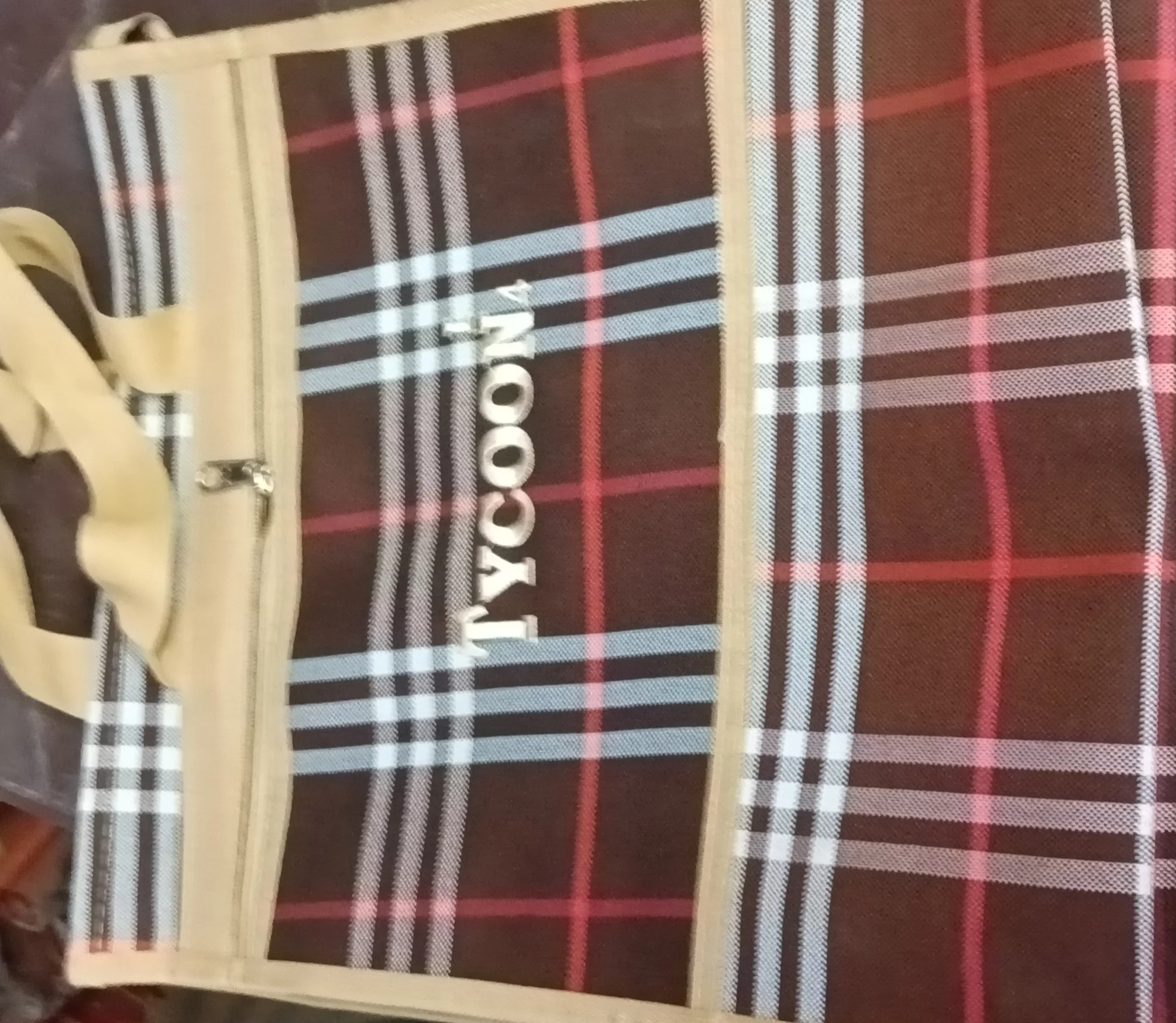 Lunchboxbag-https://i-media.vyaparify.com/vcards/products/314273/product_1779601959_6a12922714d91.webp Image