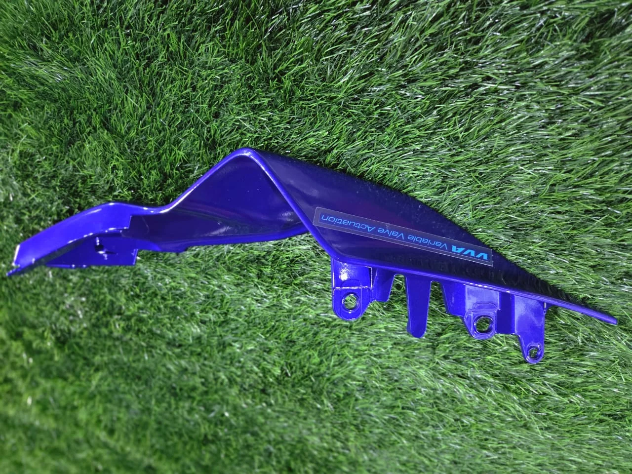 R15 V4 TAIL RIGHT PANEL-https://i-media.vyaparify.com/vcards/products/314343/product_1779778573_6a15440d686f6.webp Image