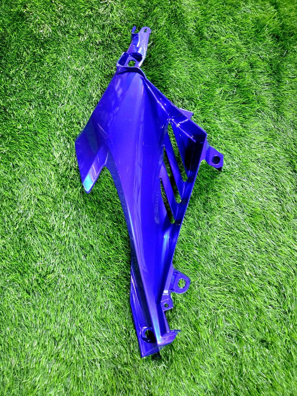 R15 V4  Right Side Inner Cover Blue-https://i-media.vyaparify.com/vcards/products/314350/product_1779783688_6a15580868c37.webp Image