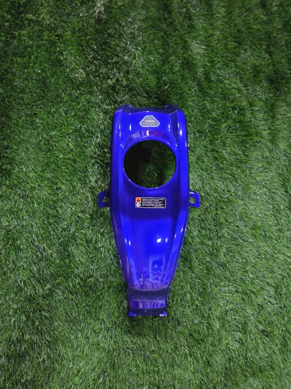 Yamaha R15 V4 Tank Centre Cover Blue Colour-https://i-media.vyaparify.com/vcards/products/314353/product_1779783869_6a1558bd9bd9e.webp Image