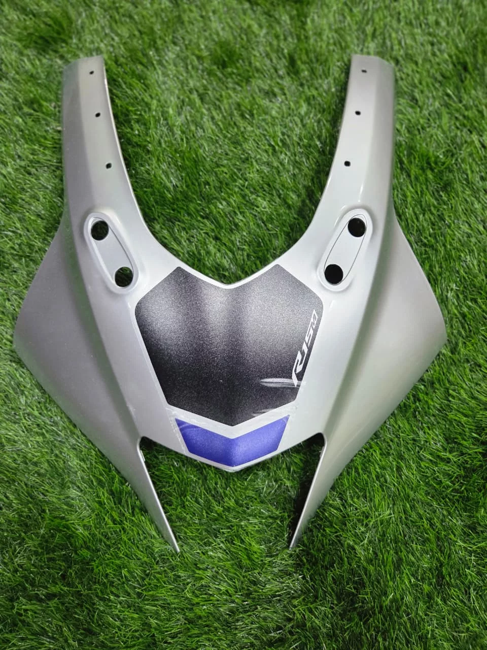 R15M Head Light mask-https://i-media.vyaparify.com/vcards/products/314464/product_1780036885_6a19351548d45.webp Image