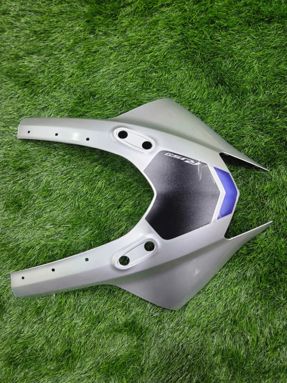 R15M Head Light mask-https://i-media.vyaparify.com/vcards/products/314465/product_1780036885_6a193515bcd32.webp Image