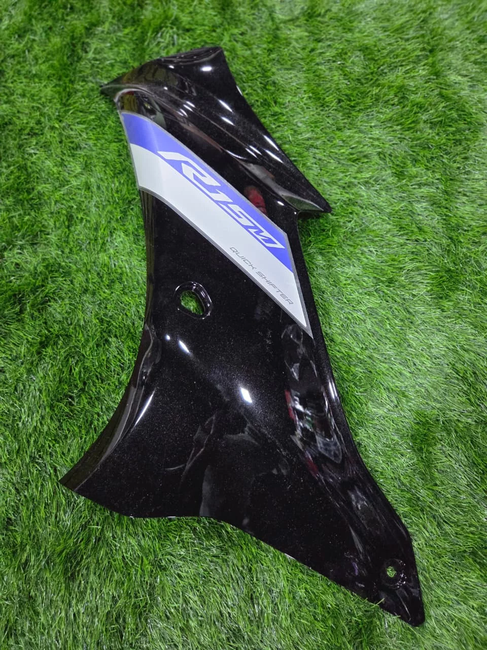  R15 M RIGHT SIDE COMP TN36 FRIENDS AUTO ACCESSORIES TN36 Friends Auto & Accessories 504 , Mysore Trunk Road North Sathyamangalam, Erode District , TAMIL NADU 638402 India