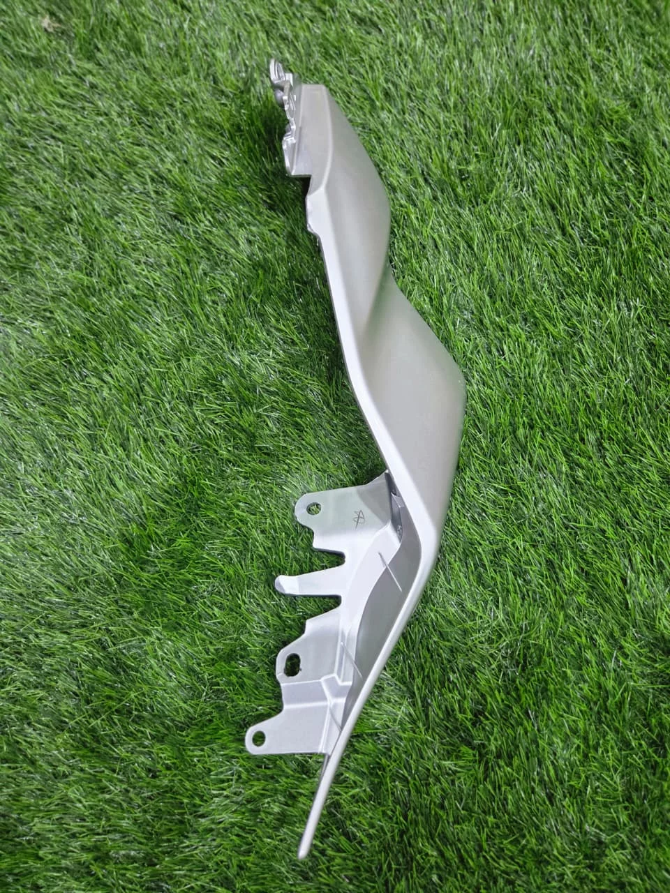  R15 M Tail Left Panel TN36 FRIENDS AUTO ACCESSORIES TN36 Friends Auto & Accessories 504 , Mysore Trunk Road North Sathyamangalam, Erode District , TAMIL NADU 638402 India
