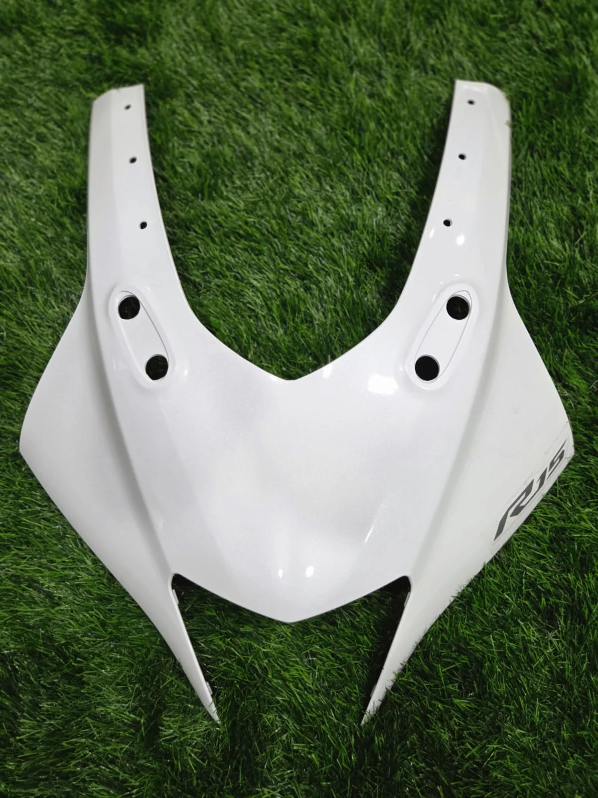  Yamaha R15 V4 Mask White Colour TN36 FRIENDS AUTO ACCESSORIES TN36 Friends Auto & Accessories 504 , Mysore Trunk Road North Sathyamangalam, Erode District , TAMIL NADU 638402 India