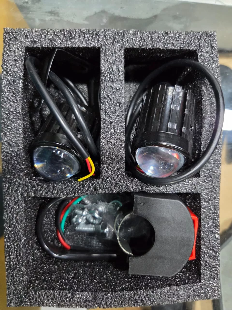 MINI LENS FOG LIGHT-https://i-media.vyaparify.com/vcards/products/314749/product_1780470647_6a1fd3776d019.webp Image