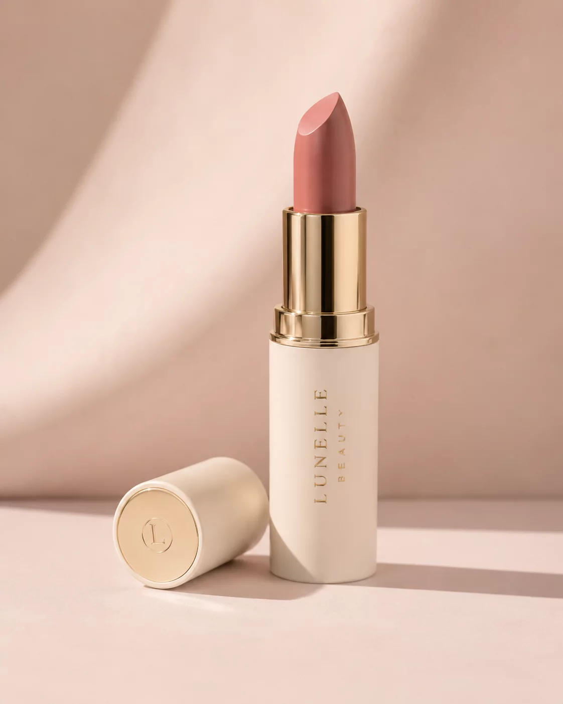Vibrant Lipstick in Nagpur Riaancosmetics Jaitala, Nagpur, Maharashtra 440036, India