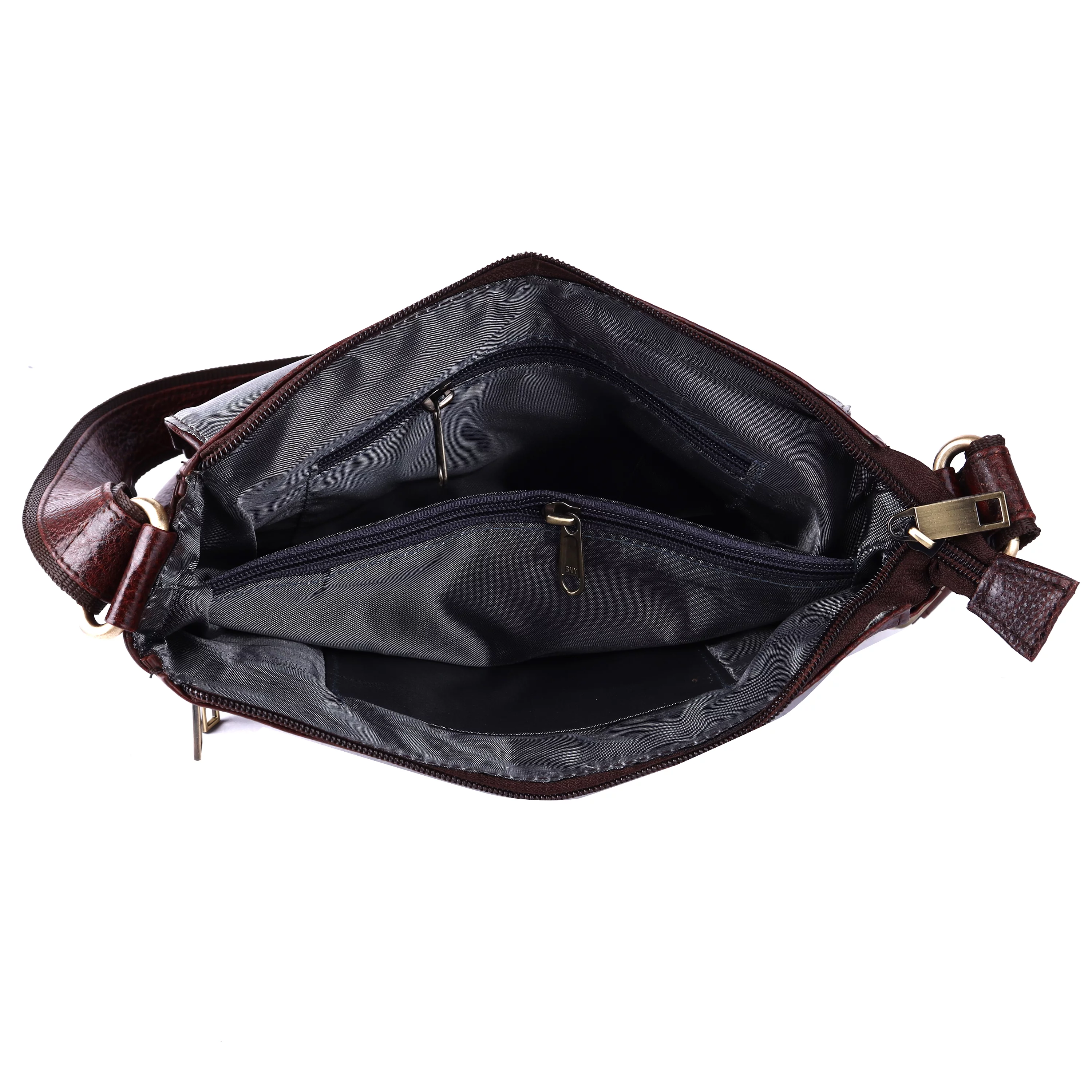 Falcon Crest Shoulder Bag in Kolkata-https://i-media.vyaparify.com/vcards/products/314945/product_1781245484_6a2ba62ce2d5e.webp Image