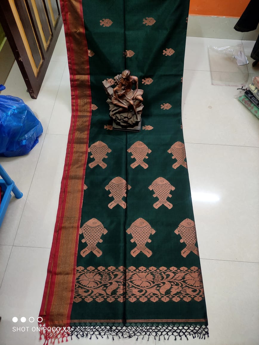 Printed Sarees-https://i-media.vyaparify.com/vcards/products/31501/Printed-Sarees.jpg Image