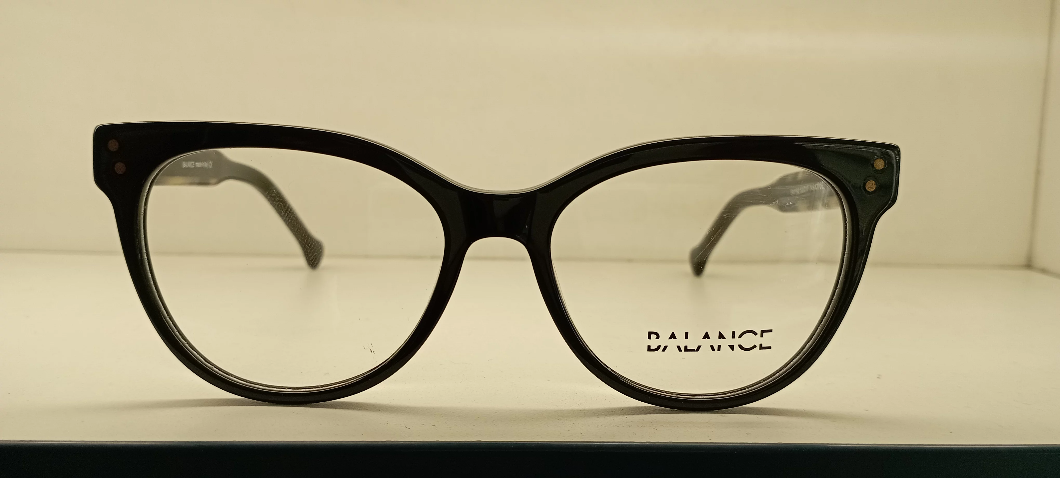 Balance Eyewear in Mumbai - Model EA1162