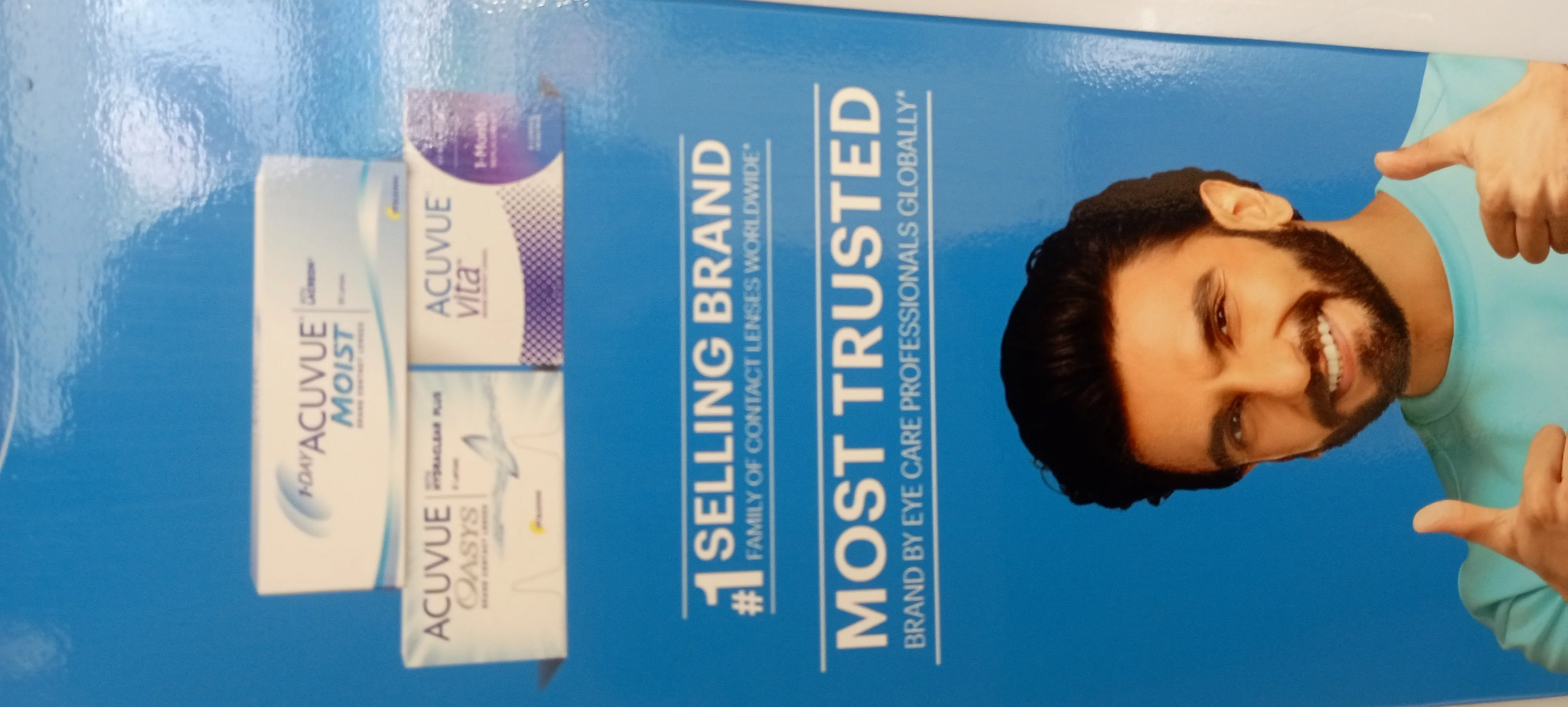Acuvue Moist Contact Lens Optica Eyewear - Best Opticians In Colaba Shop No 3, Punita Bulding, Near INS Shikra, Shahid Bhagat Singh Rd, Colaba, Mumbai, Maharashtra 400005