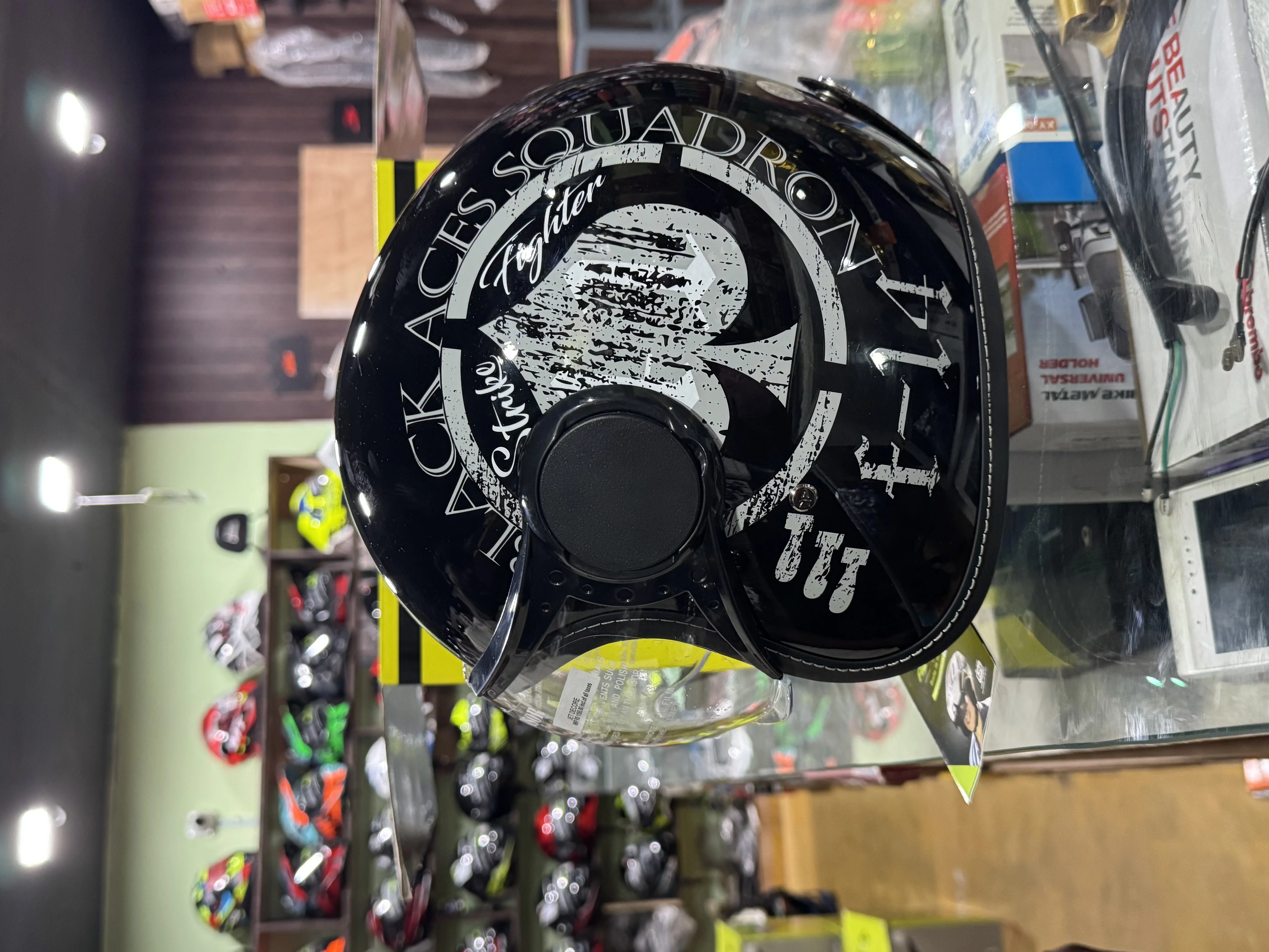 RE Helmet Aerostar