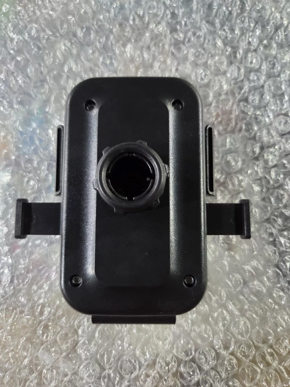 Mobile Holder Push Lock