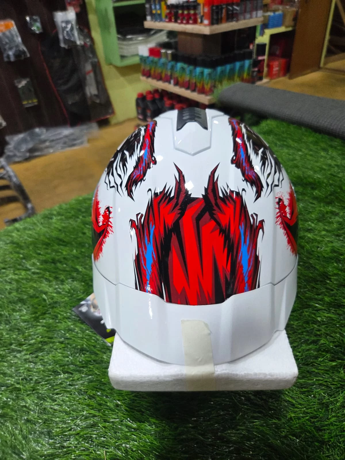 AEROSTAR AXTER MODEL HELMETS TN36 FRIENDS AUTO ACCESSORIES TN36 Friends Bike Accessories 504 , Mysore Trunk Road North Sathyamangalam, Erode District , TAMIL NADU 638402 India