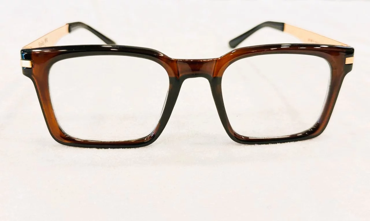 Fibre and metal mix frame