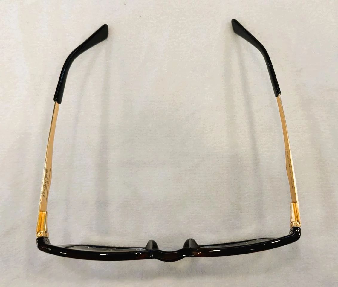 Fibre and metal mix frame