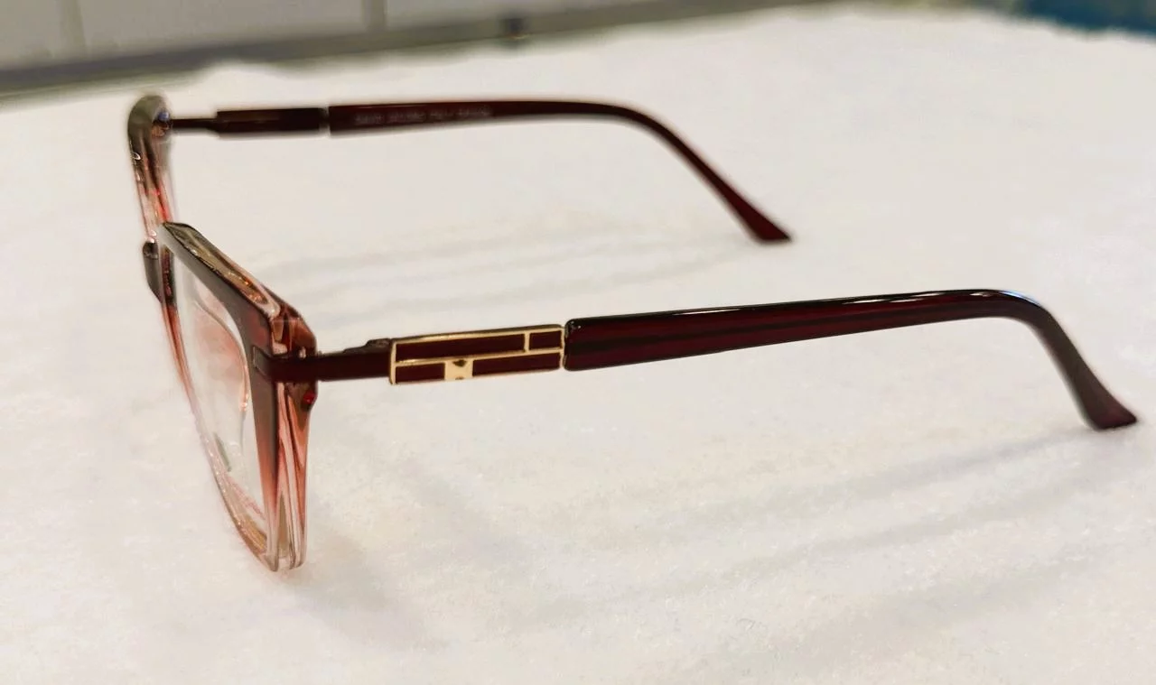 Dual color fibre frame