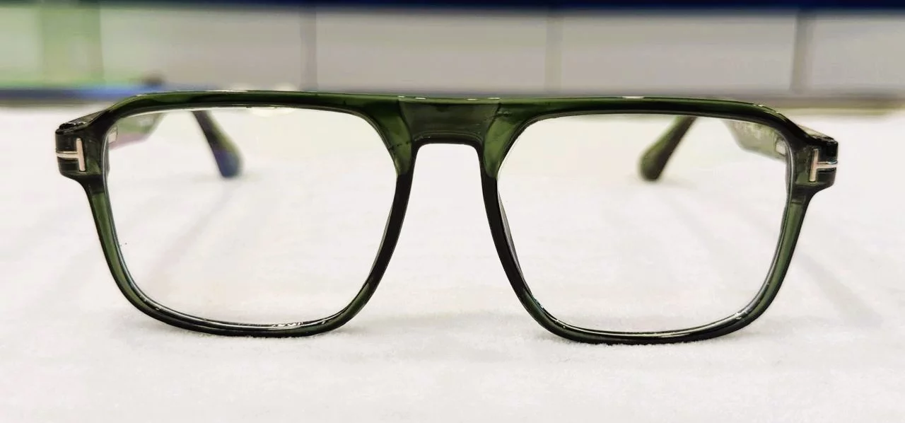 Glossy Fibre Frame Square Shape Spectacles