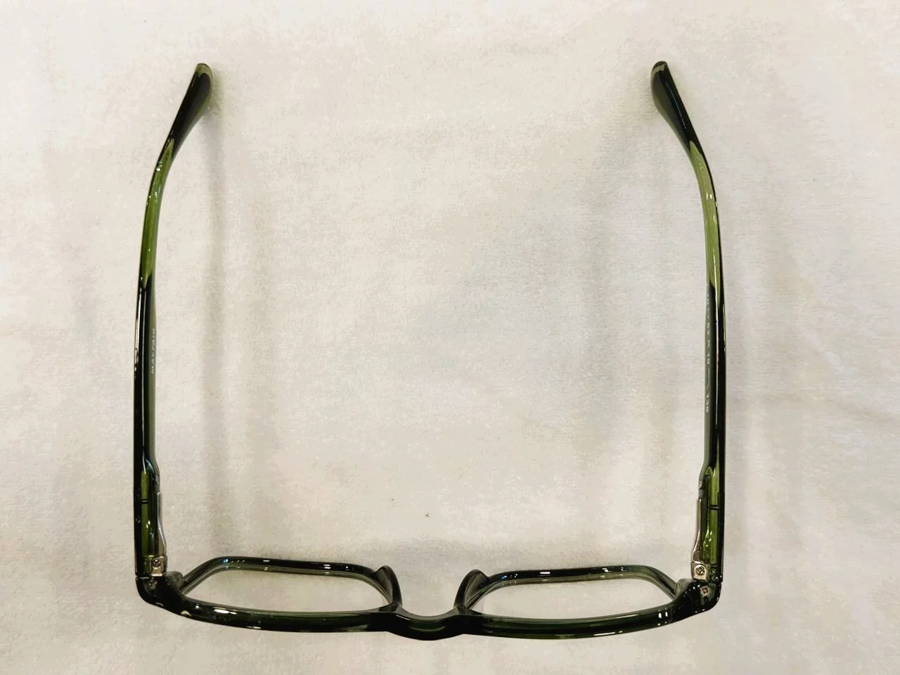 Glossy Fibre Frame Square Shape Spectacles